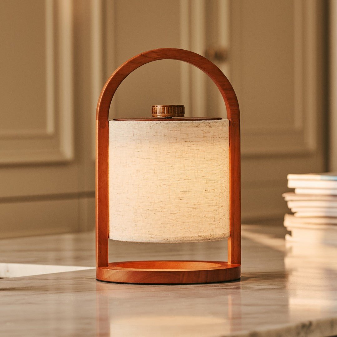 Draagbare houten lamp