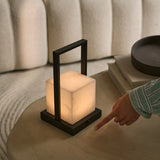 Oplaadbare albasten lamp aanknop