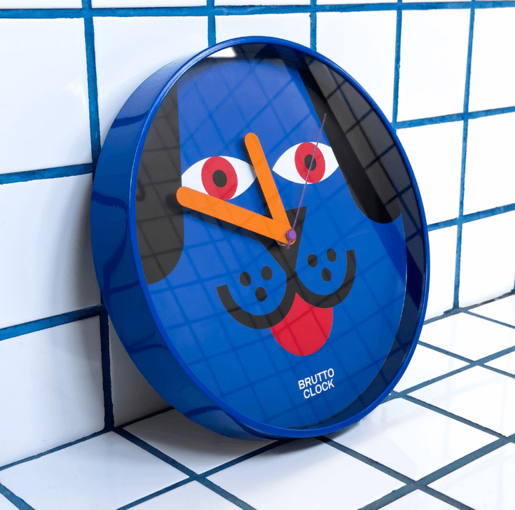 Doggo design klok brutto  blauw