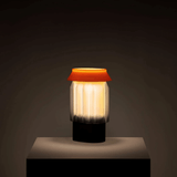 Nour Tafellamp Warren & Laetitia geeft licht