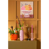 Boaz vaas mica decorations op kast