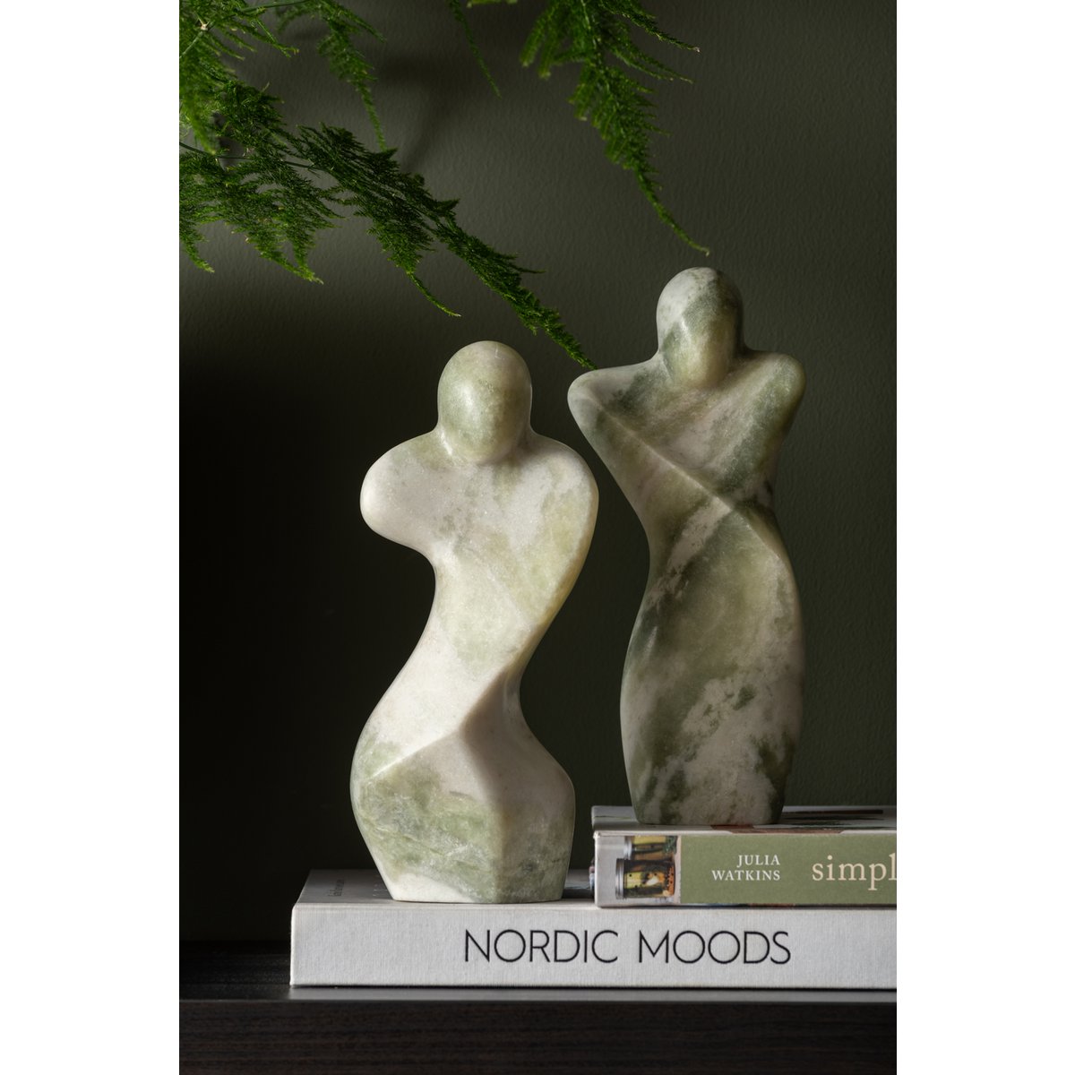 Marmer beeld vrouw groen