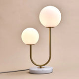 Twee bolvormige lampen