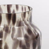 Vaas met zwarte stippen glas