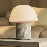 lamp marmer wit  dichtbij