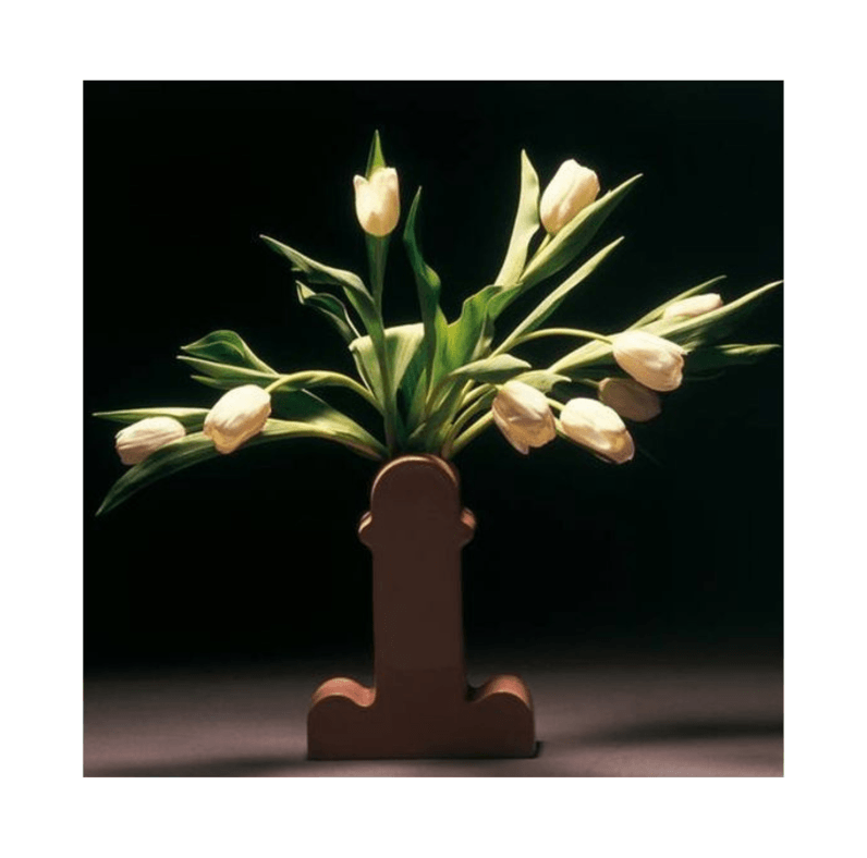Shiva vase with tulips