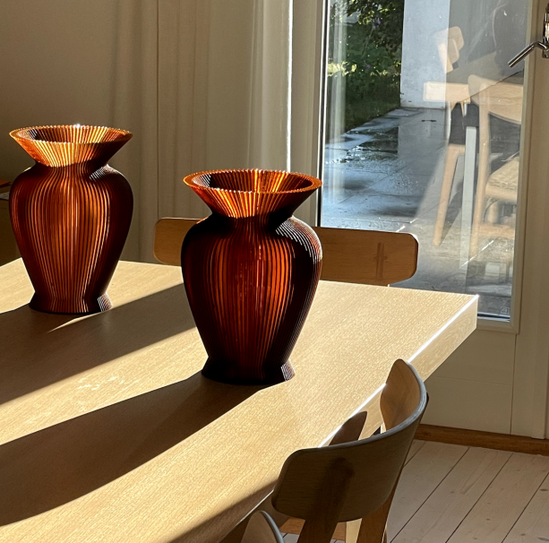 Studio Branches | Betty | Bruin op tafel
