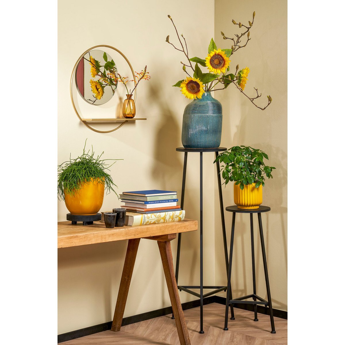 Plantentafel zwart met planten erop