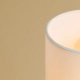 Lamp met lampenkap stof materiaal