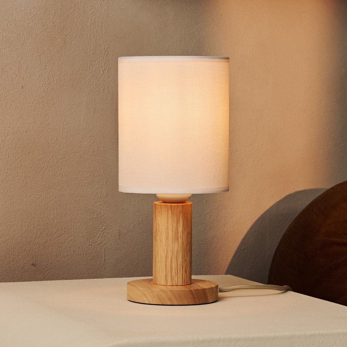 Lamp met lampenkap
