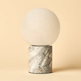 Witte marmeren lamp